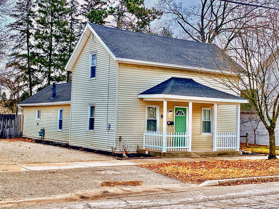 1st image of 808 N 4th Ave