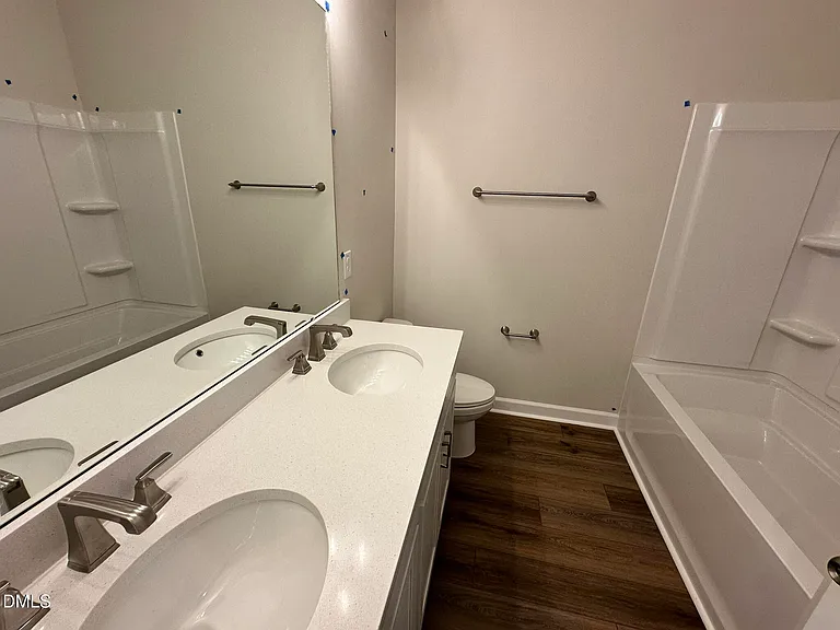 202 Solaire Aly #A — Photo 18