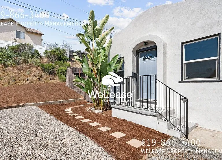 8937 1/2 Fair Ln — Photo 1