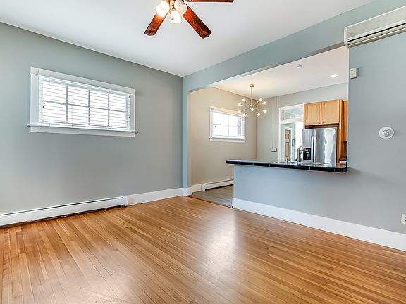 4th image of 98 W Byers Pl #4