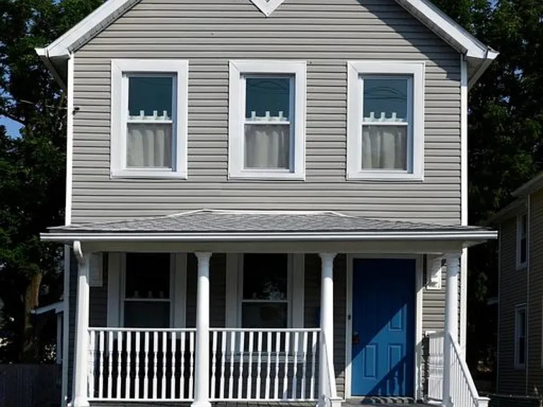 14 S Cedar St — Photo 1
