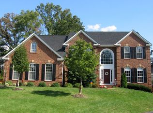 3807 Kings Hill Ct, Alexandria, VA 22309