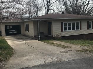 1208 Walker Ave, Hickman, KY 42050