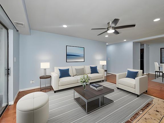 2nd image of 1917 W Granville Ave APT 102
