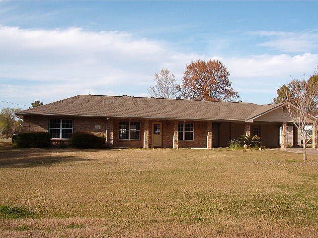 1st image of 774 Pinecone Dr