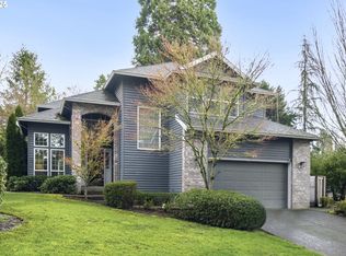12440 Orchard Hill Rd, Lake Oswego, OR 97035