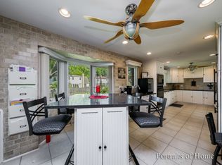 1309 S Yale Ave, Arlington Heights, IL 60005