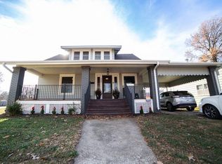 520 W Vest St, Marshall, MO 65340