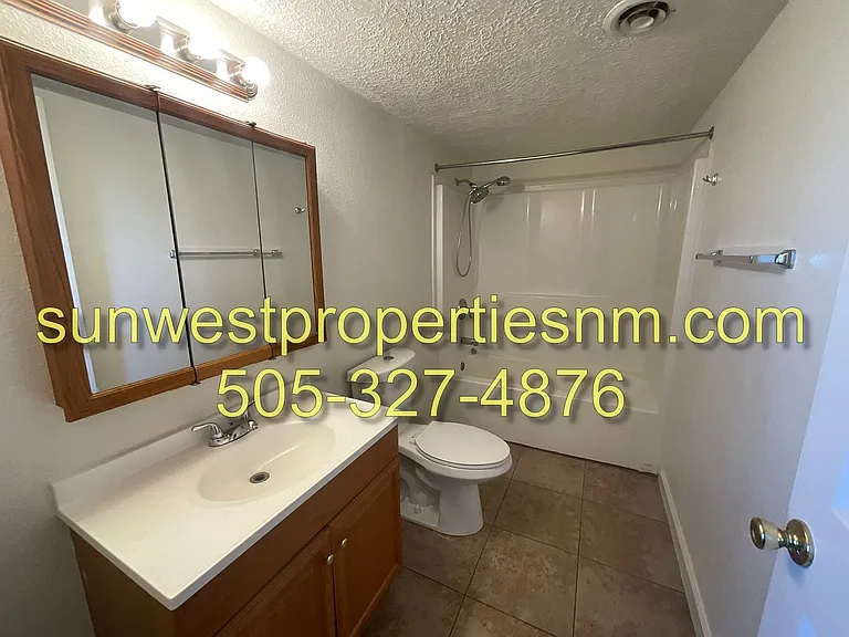 907 Sategna Ln — Photo 14