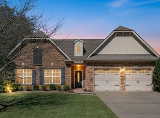 1328 Wentworth Dr, Gallatin, TN 37066
