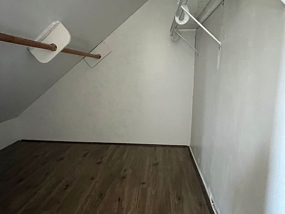 5th image of 328 Jackson Ave #3