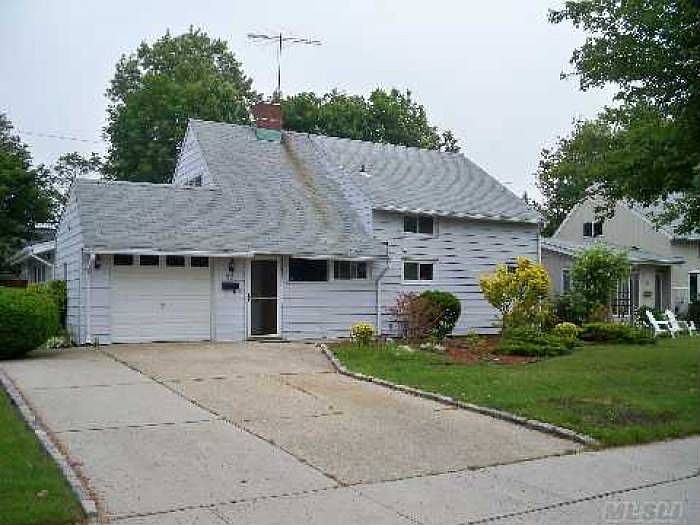 1st image of 73 Twin Ln N