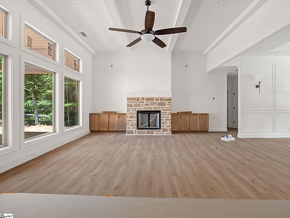 5th image of 314 Bouldercrest Ct