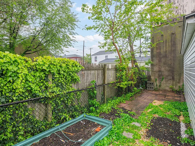 310 Dorrance St #2 — Photo 18