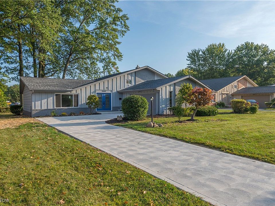 1st image of 26888 Driscoll Ln
