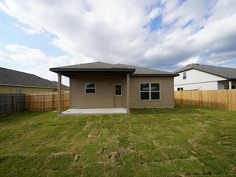 745 Tupelo Tank Dr — Photo 30