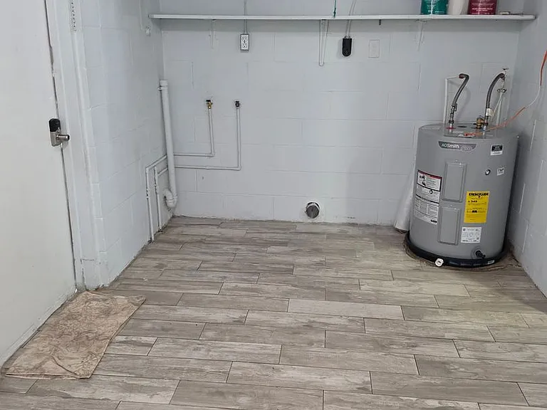 2205 S Park Ave — Photo 29