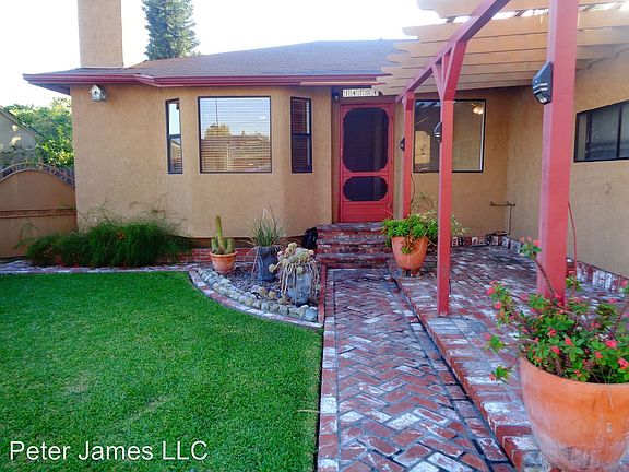 3rd image of 14704 Sunnymead Dr