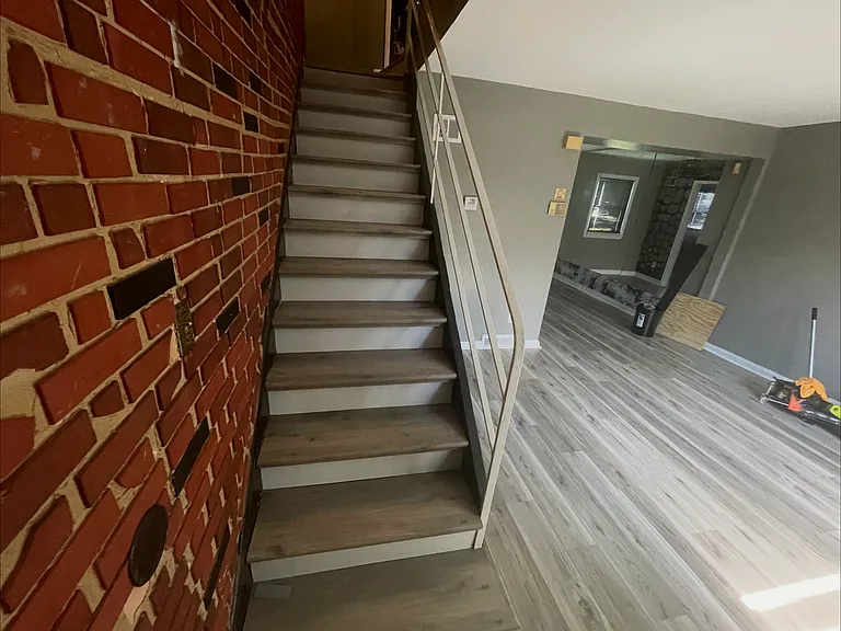 Iverson St — Photo 34