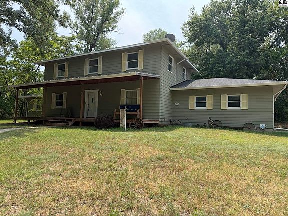 2nd image of 7017 N Valley Rd