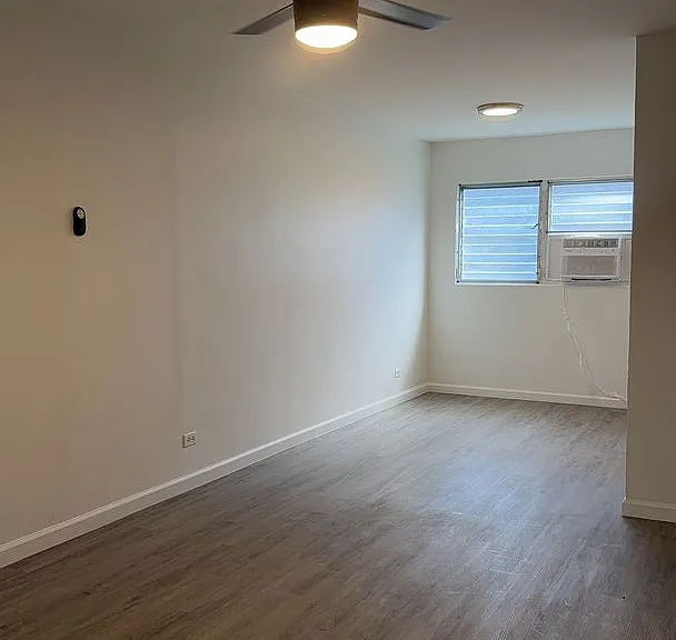 218 Kaiulani Ave — Photo 2