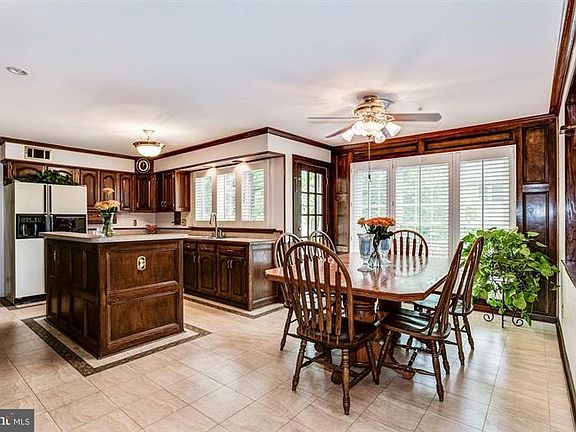 5th image of 6607 English Saddle Ct