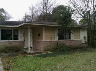 5240 Allen Dr, Beaumont, TX 77708