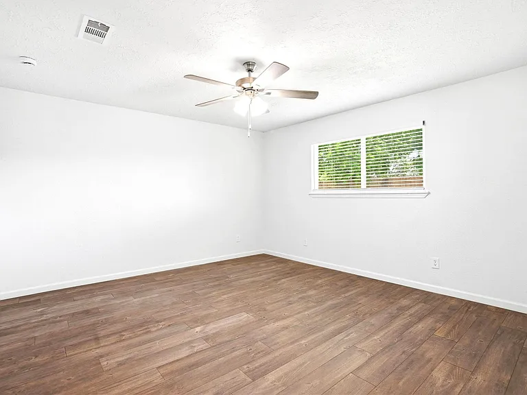 16007 Ridgegreen Dr — Photo 23