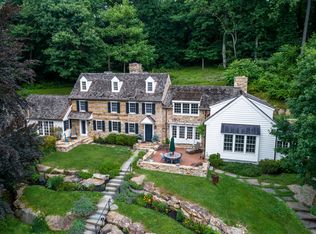 63 Walnut Bank Rd, Glenmoore, PA 19343