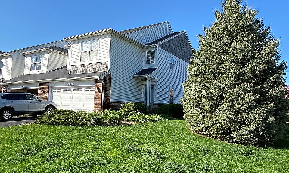 1st image of 23020 W Ironwood Dr