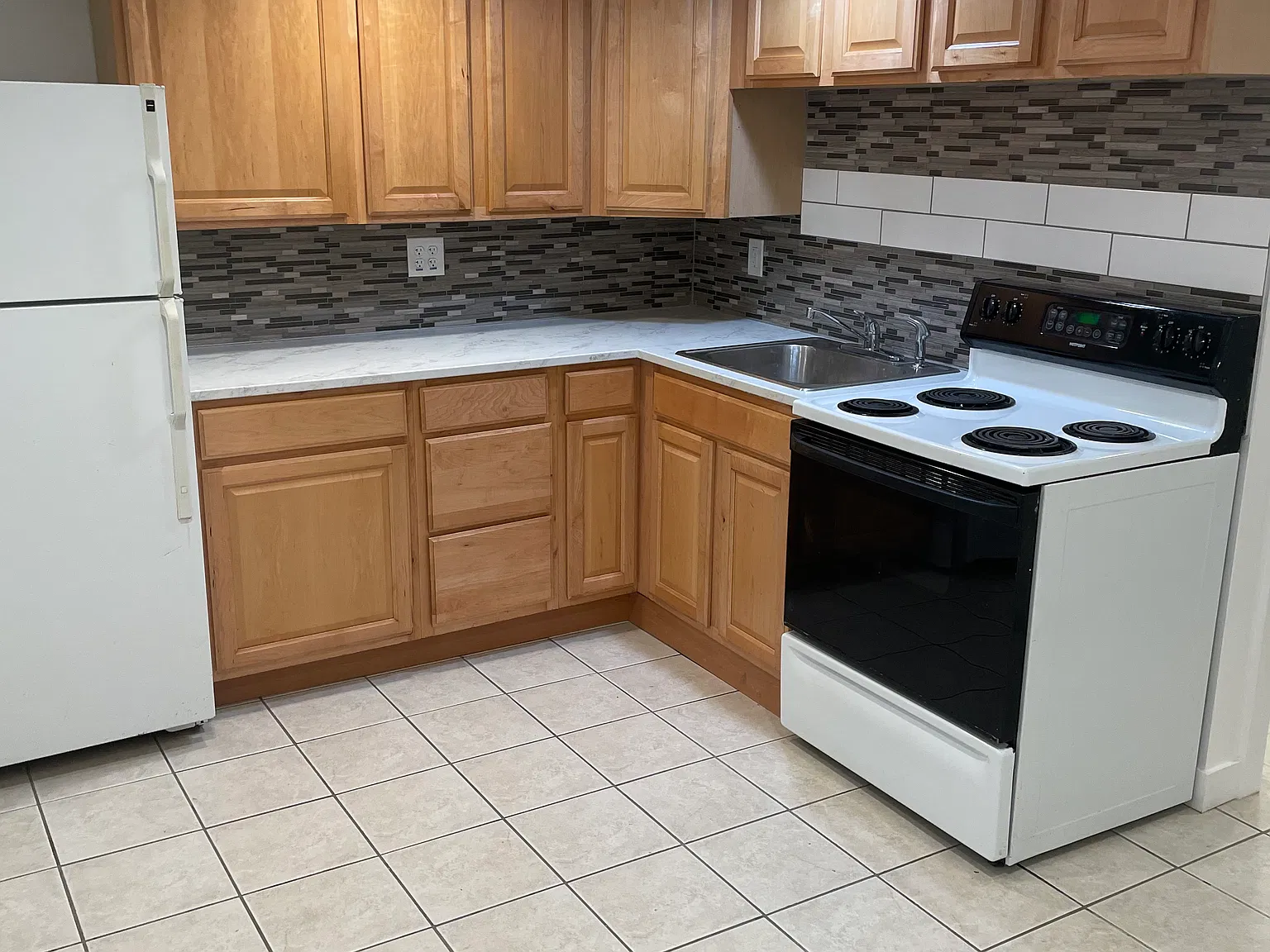 2 bed, 1500 sqft, $1,400 — Photo 4