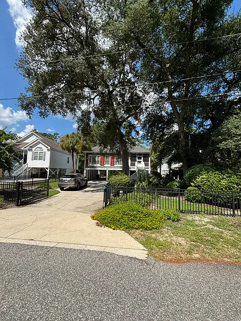 3 bed, 1550 sqft, $2,900 — Photo 1