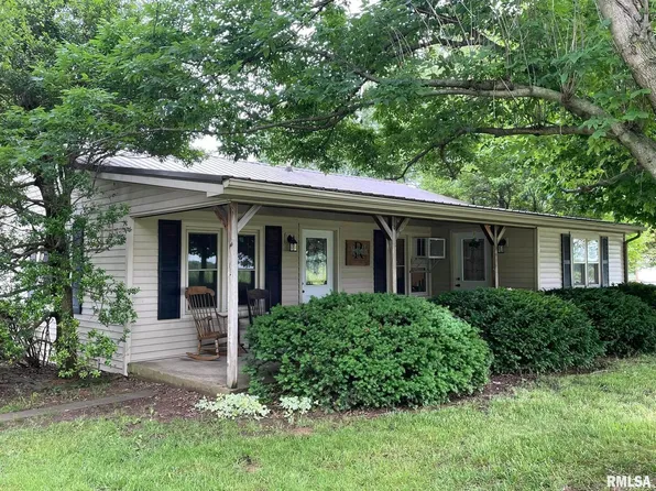 3634 Carson Ln, Metropolis, IL 62960