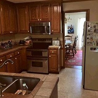 4th image of 3753 Rhiannon Ct NE