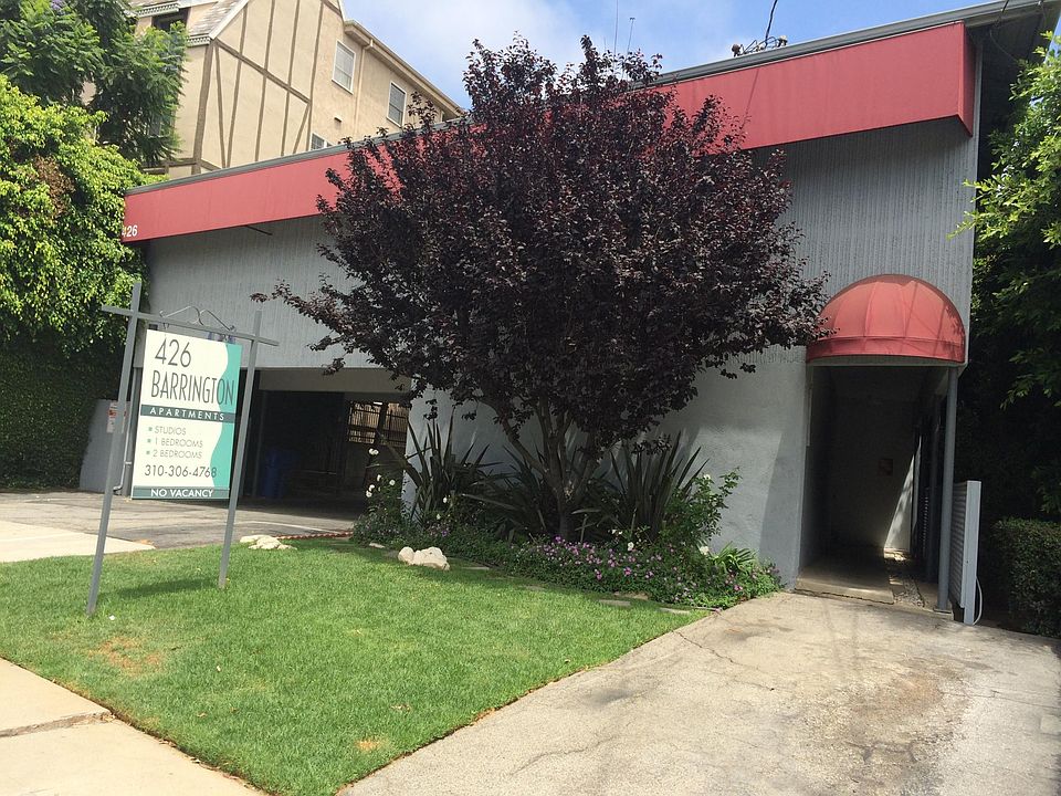 2nd image of 426 S Barrington Ave #3