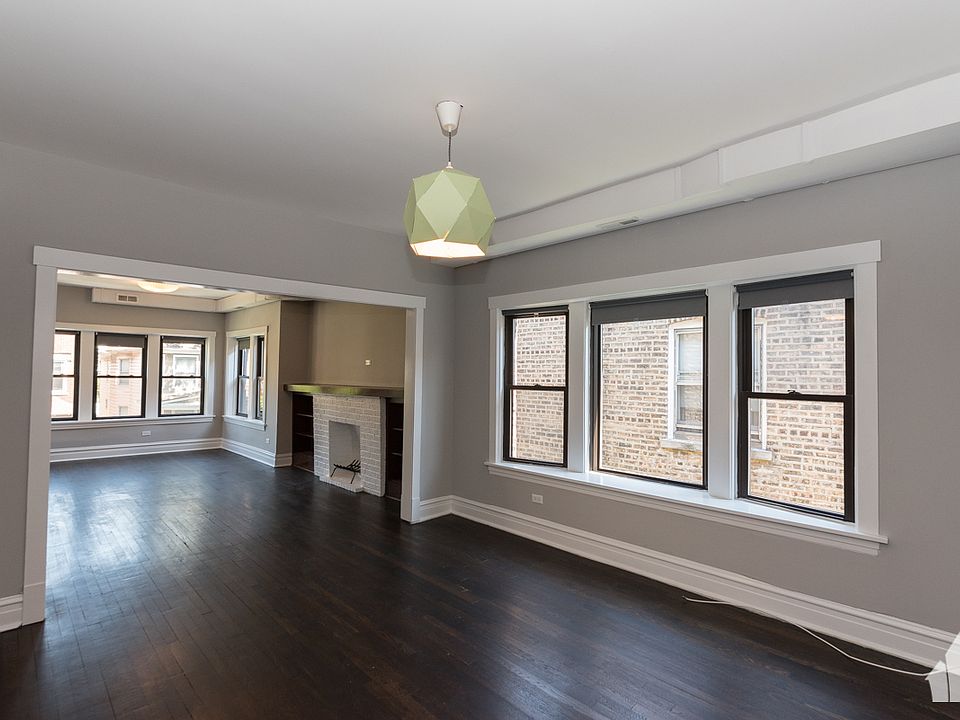 1st image of 3053 N Haussen Ct #1