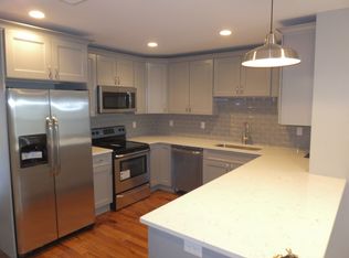 239 Saint John St #2, New Haven, CT 06511