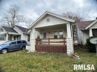1015 E Virginia Ave, Peoria, IL 61603