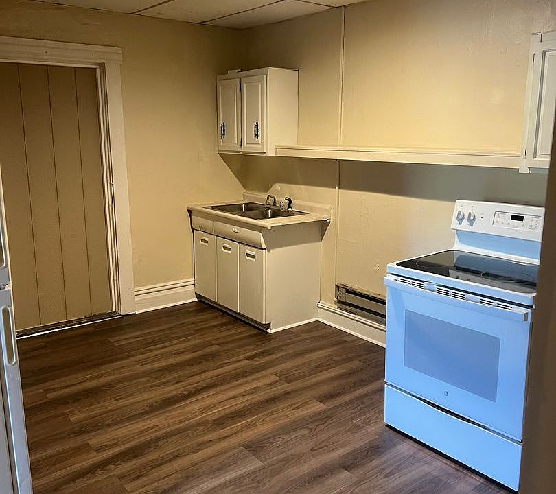 1st image of 17 Bessemer Ave #7