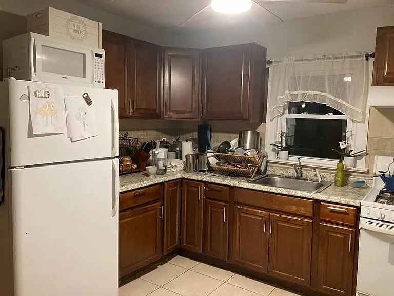 257 E Main St #2 — Photo 5
