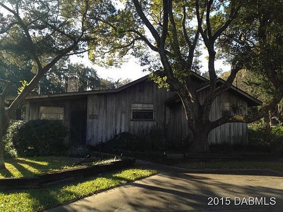 3rd image of 863 Julia St