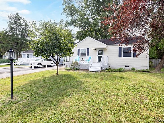 2nd image of 4633 Jervie Dr