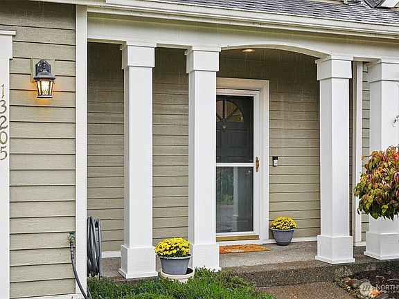 3rd image of 13205 167th Street E