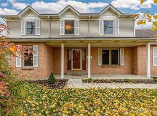 2933 Nichols Rd, Hamilton, OH 45013