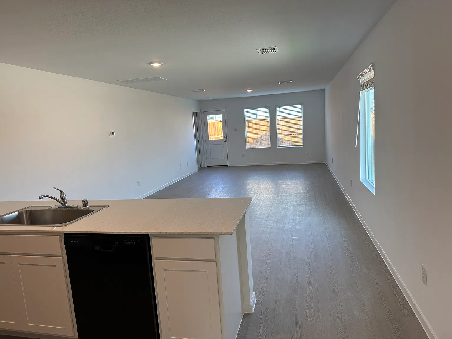 3041 Burmese St — Photo 3