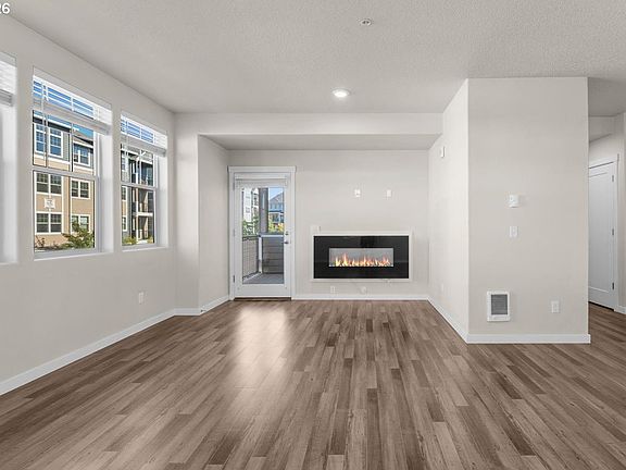 3rd image of 17193 SW Appledale Rd Unit 202