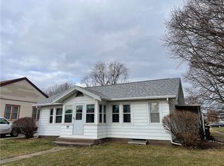 3200 Shelby Ave, Mattoon, IL 61938