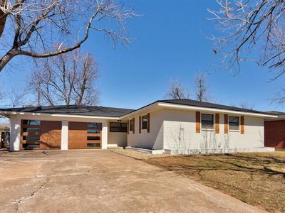 123 Briarwood St, Moore, OK, 73160