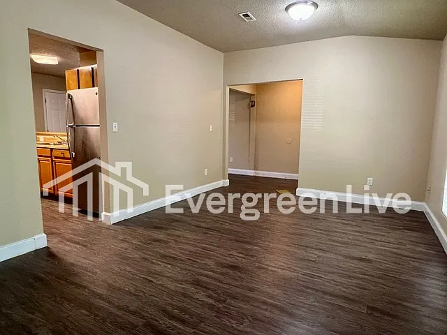 100 Swing Ct — Photo 5