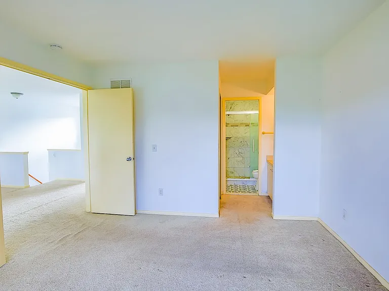 716 Eton Ct — Photo 23